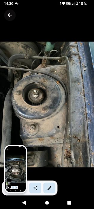 Машина.           .