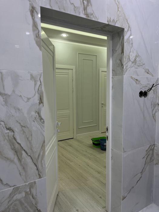 Опытный кафельщик