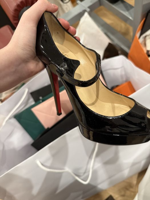 Оригинальные Christian Louboutin, размер 38.5