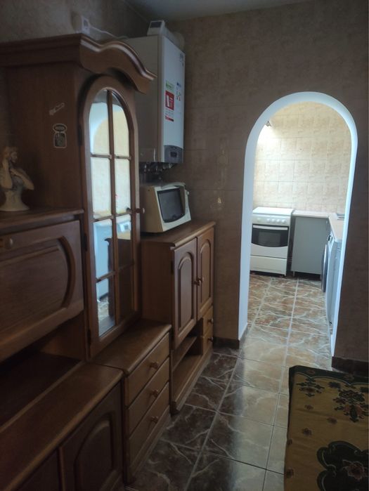 Închiriez apartament Piața Centrală