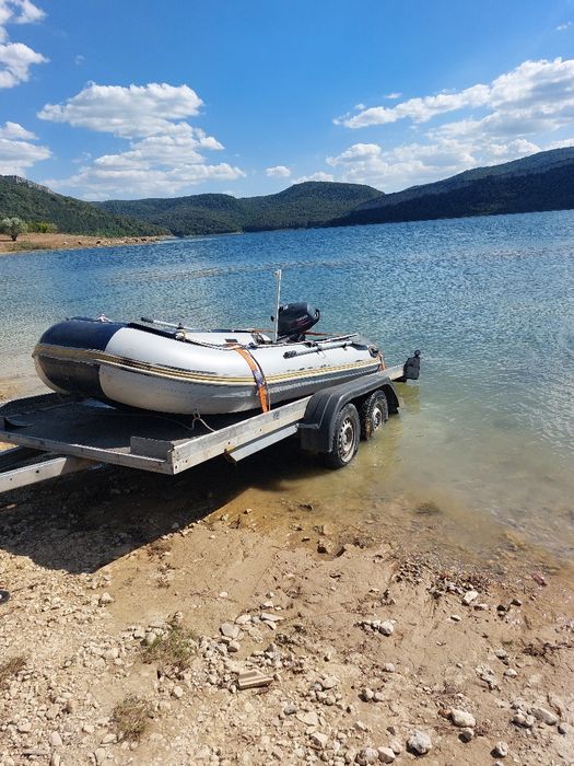 Таксиметрови услуги, транспорт на коли, мотори, лодки и друг