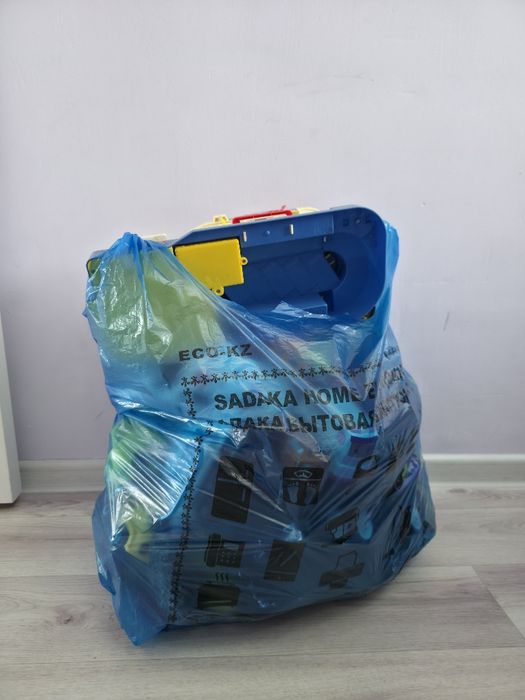 Б/у игрушки для мальчиков