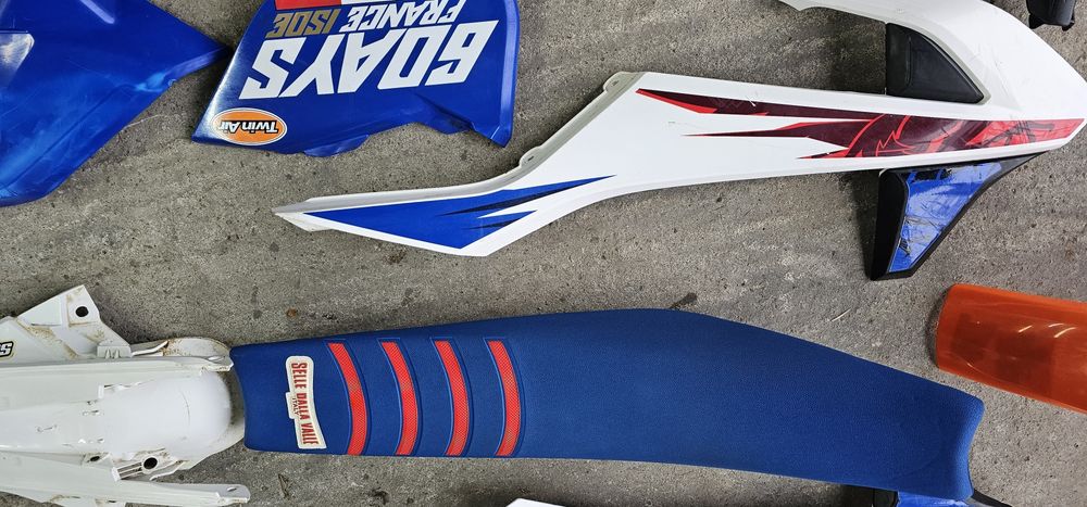 Пластмаси  KTM six day  france 2018