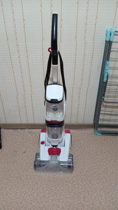 Вертикальный Моющий пылесос