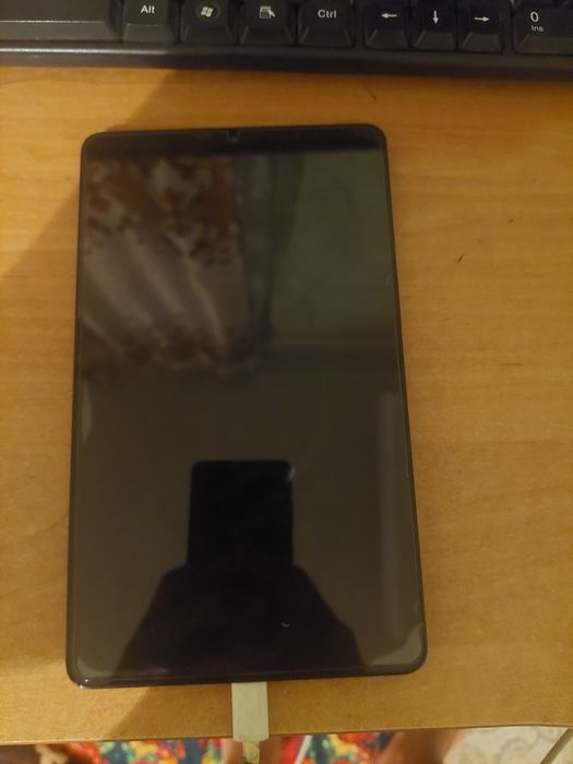 Планшет Samsung galaxy tab5 original sim ка вставляется