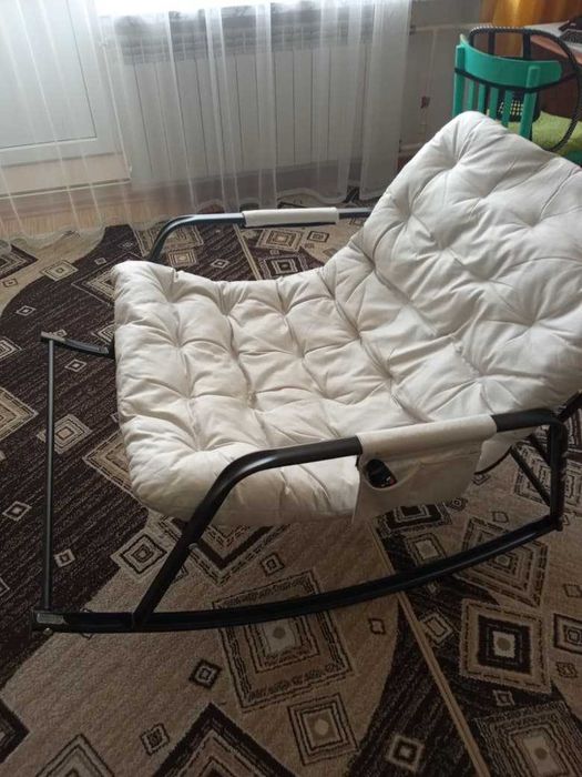 Продам кресло-качалка