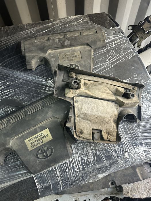 Крышка двигателя Камри 50, 55