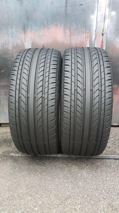 2бр. летни гуми 245/35/20 Nankang
dot22
7.6 mm