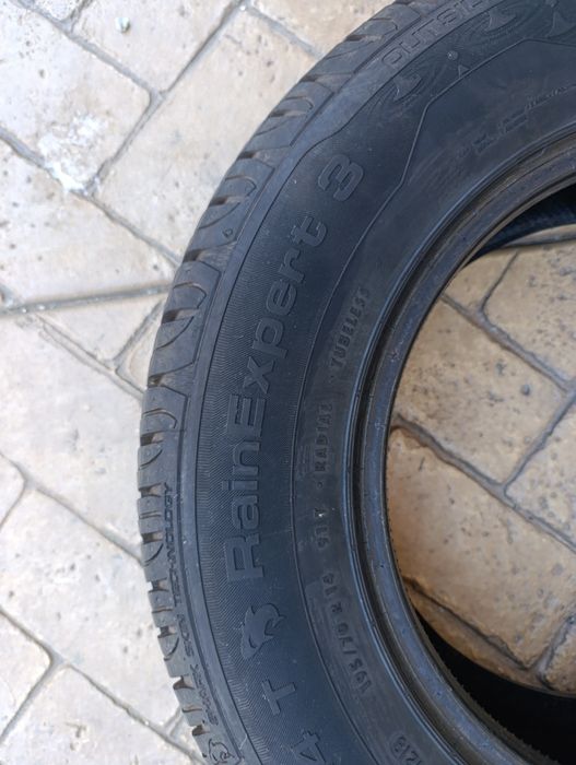 Летни гуми 195/70/14 UNIROYAL