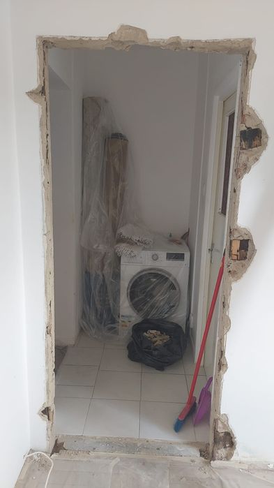Debarasari / Evacuari apartamente , case, spatii comerciale, subsoluri