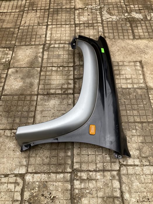 Ляв калник за тойота хайлукс/ Toyota hilux 02-05г