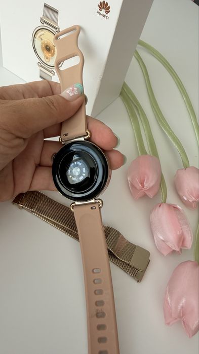 Смарт часовник Huawei Watch GT6, 41 mm, Millanese