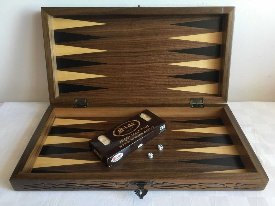 Joc Table Lemn Masiv NUC SCULPTATE (joc de Table). SIGILAT!