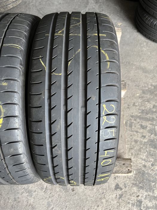 2 anvelope de vara 225/40/18 Yokohama 6.5 mm!