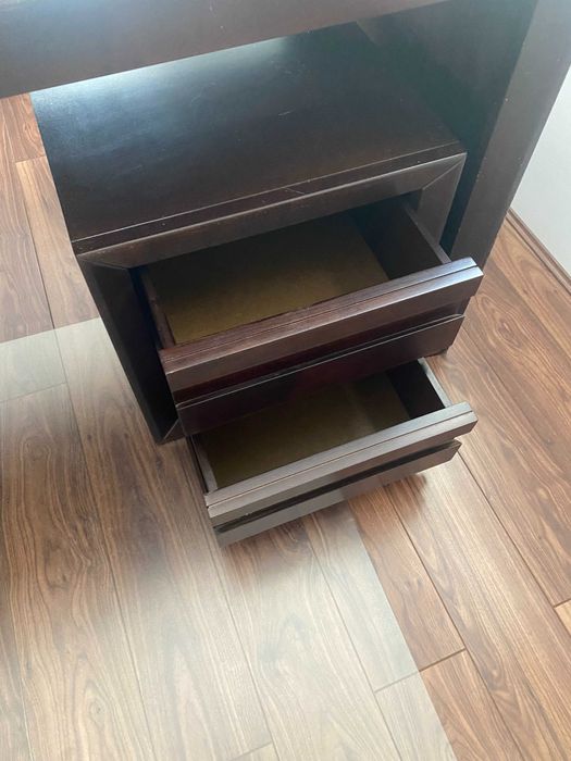 Birou din lemn masiv, maro inchis + comoda