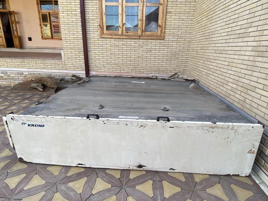 Palet krone dlya pritsep