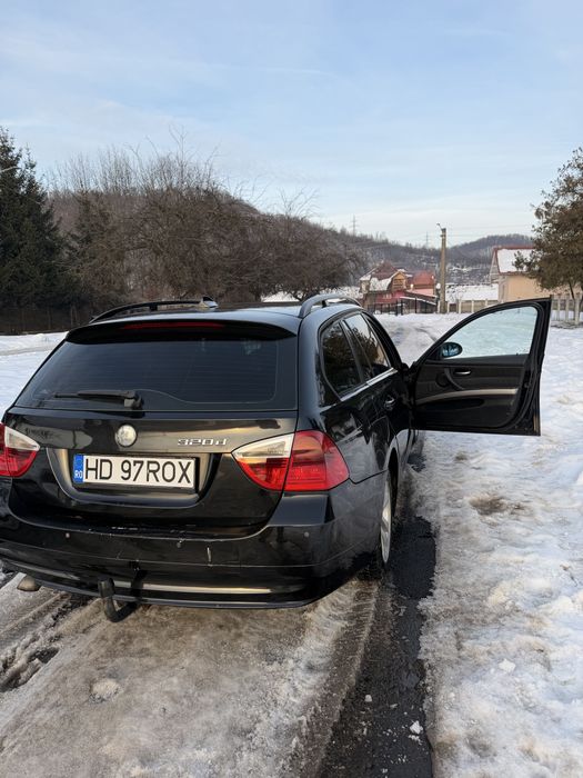 Vând BMW seria 3 E91