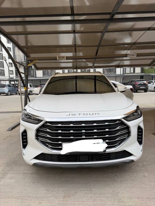 Jetour X70 plus 24.000$