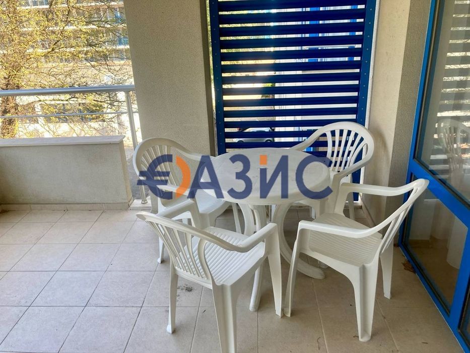 Продава се Двустаен апартамент в к.к. Слънчев бряг - 75 кв.м за 1174 €/кв.м - Снимка #8