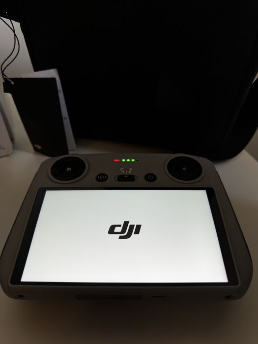 DJI Mini 3 Pro Fly More Combo + 6 filtre | Stare excelentă