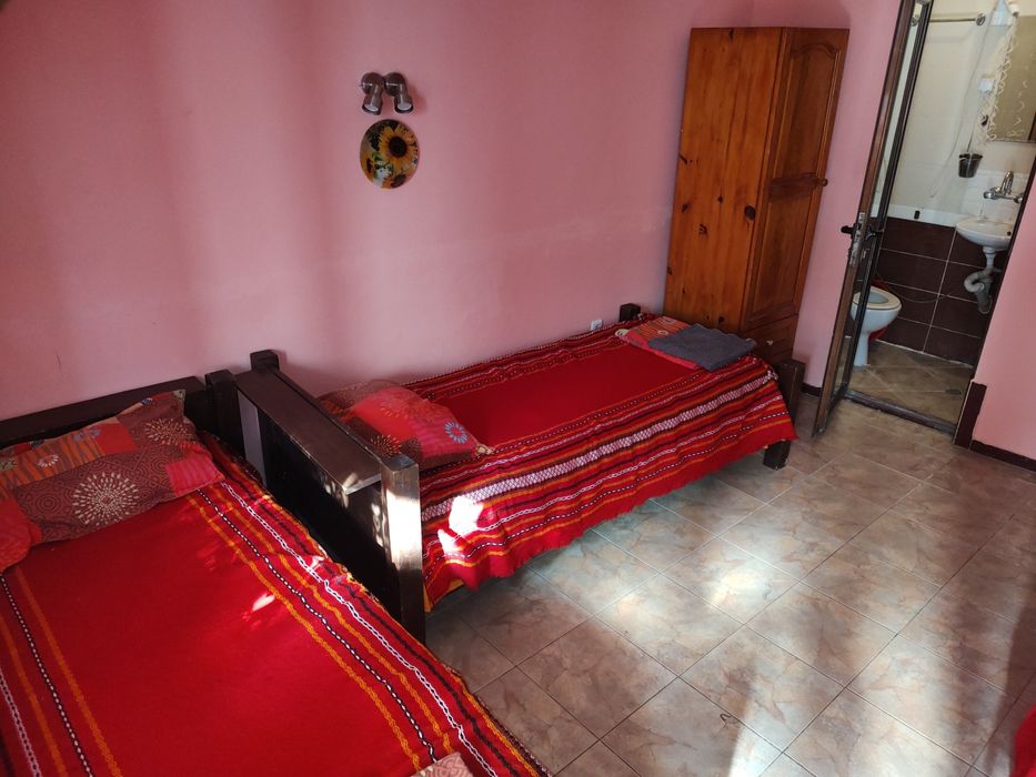 Дава се под наем  в Варна, Аспарухово - 25 кв.м за 204 € - Снимка #2