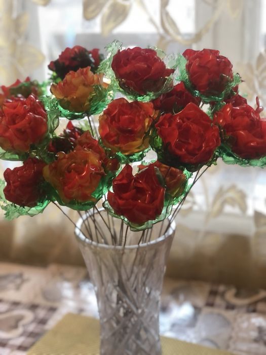 Цветы из пластика