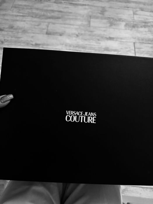 Оригинални маратонки Versace