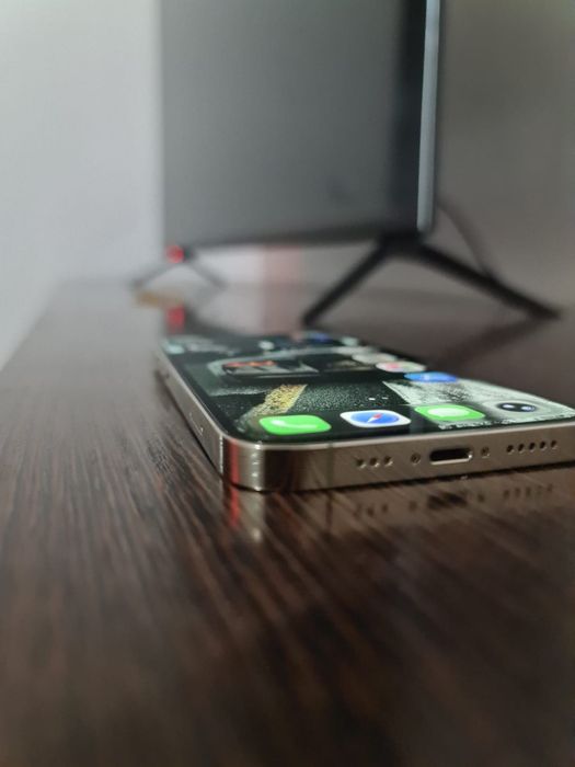 iPhone 12 PRO 256 GB 75%AKБ