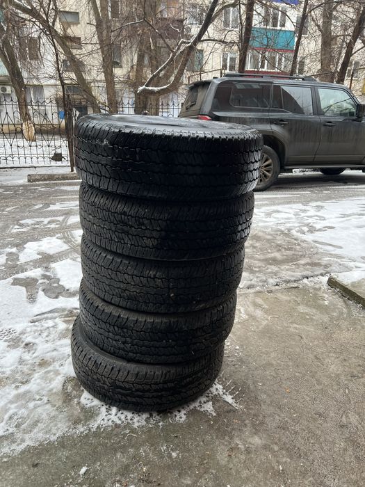 Продам комплект резины в отличном состянии