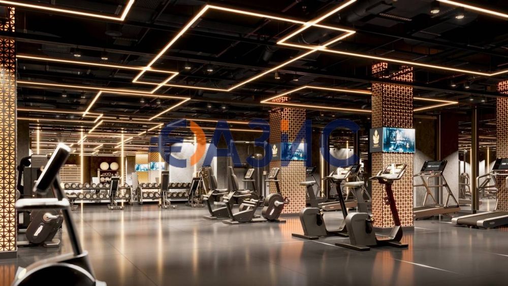 Продава се Тристаен апартамент в Бургас, Център - 110 кв.м за 853 €/кв.м - Снимка #11