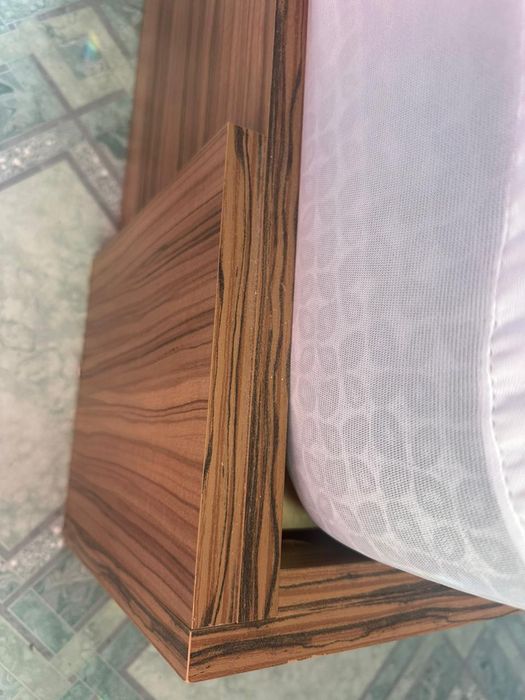 Кровать двуспальная