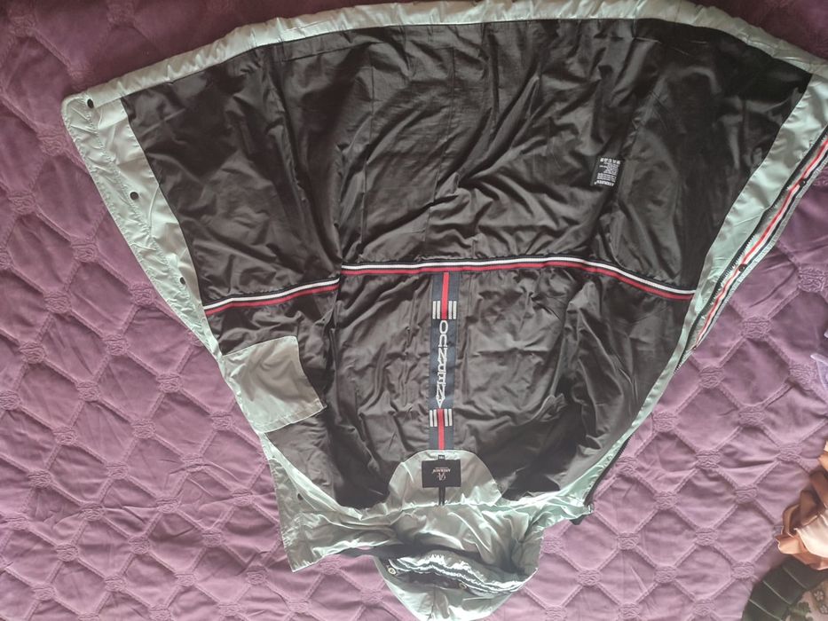 Куртка на девочку