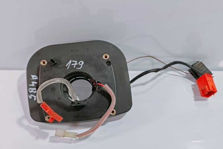 Spira Volan  4D0951543 Audi A6 A4/C4 seria