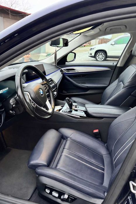 BMW 530E Full Led/HUD/360/Distronic