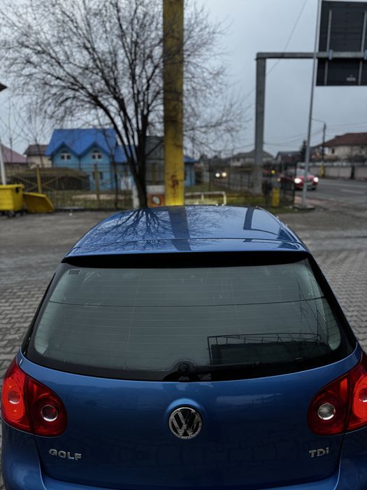 Golf 5  1.9 TDI 105 Cai
