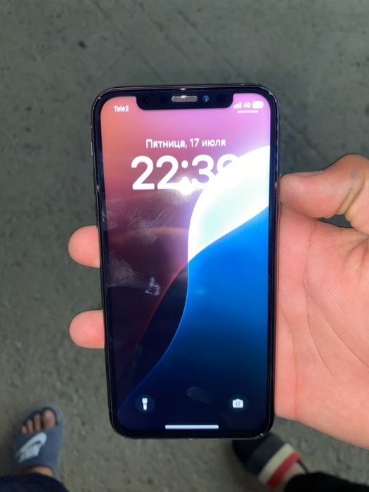 Продается iPhone XS 64gb 77%