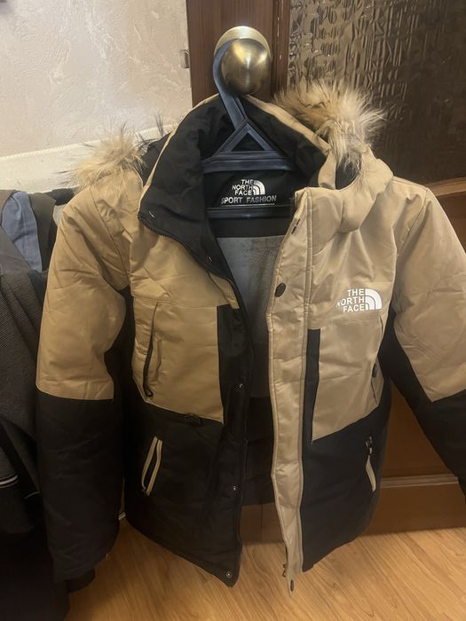 Продам куртку для мальчика