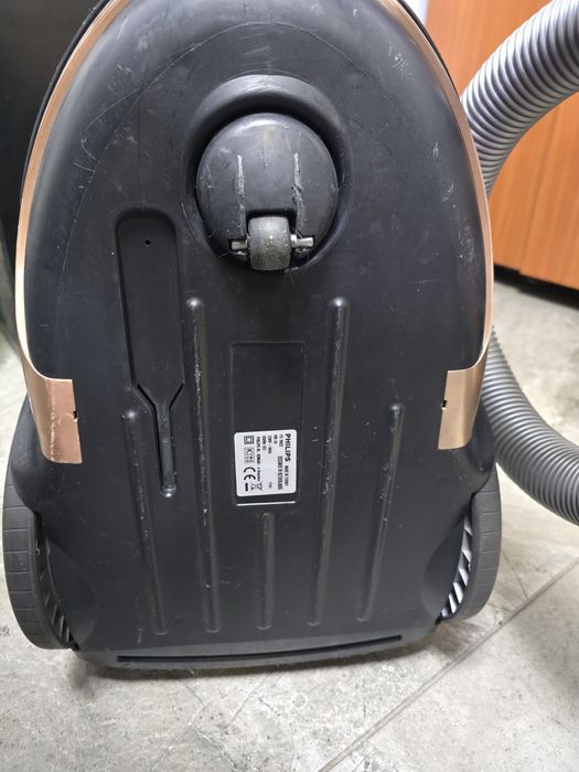 Aspirator fără sac Philips FC9922 PowerPro Ultimate