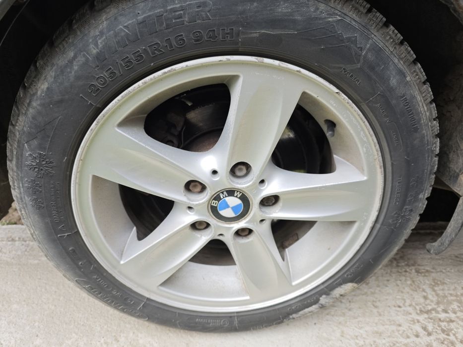 Vând BMW e46  piese