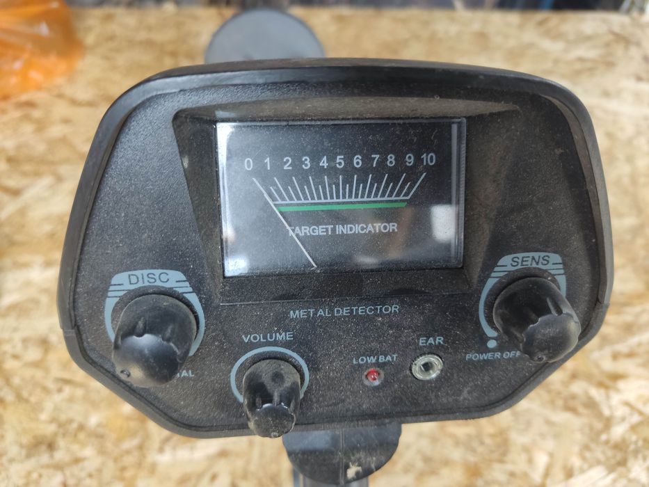 Продам металлоискатель
