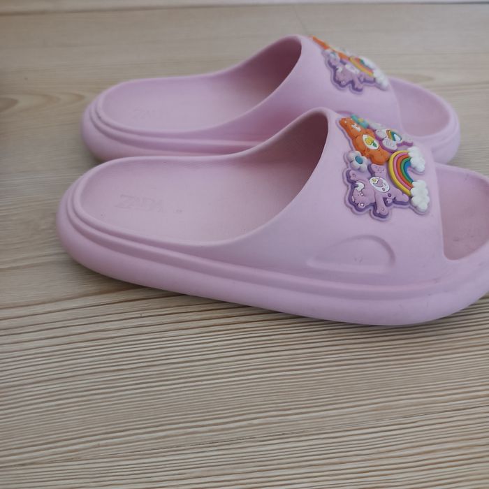 33 н. Сандали  Zara + подарък