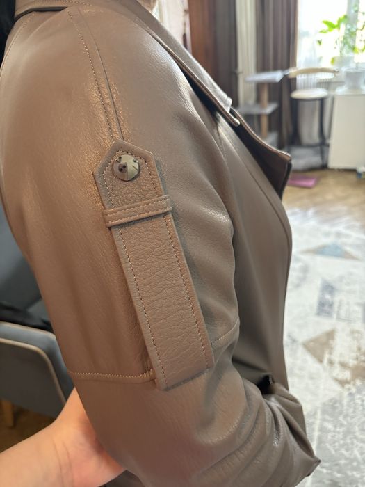 Кожаная  куртка новая