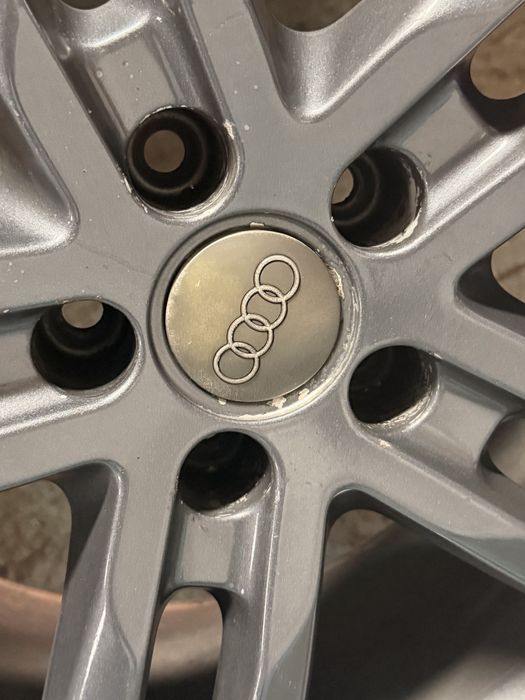 Jante R18 Audi 5x112 245 45 18