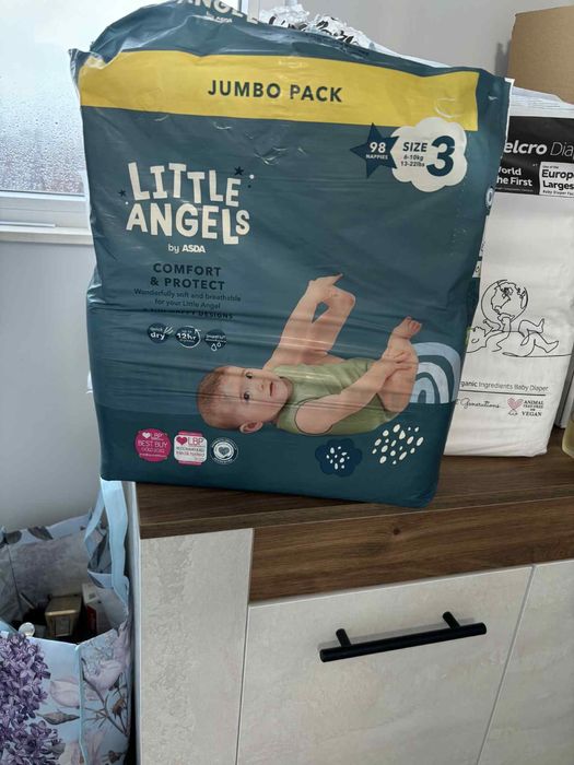Памперси Sleepy и Little Angels номер 3