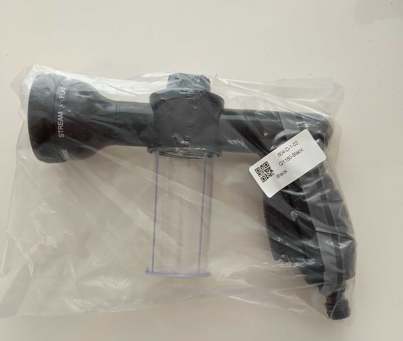 Пистолет с пълнител за препарат