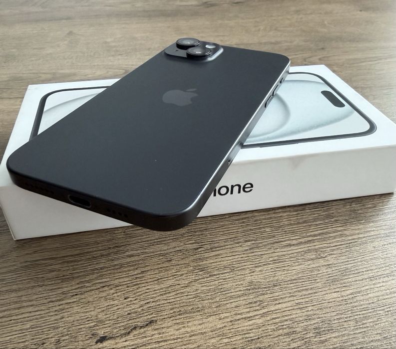 iPhone 15 impecabil , Accept Schimburi