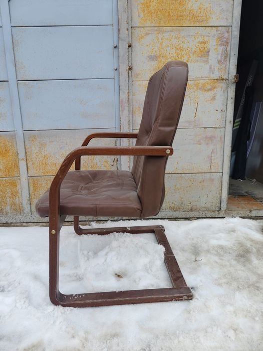 Кресло офисное кожа