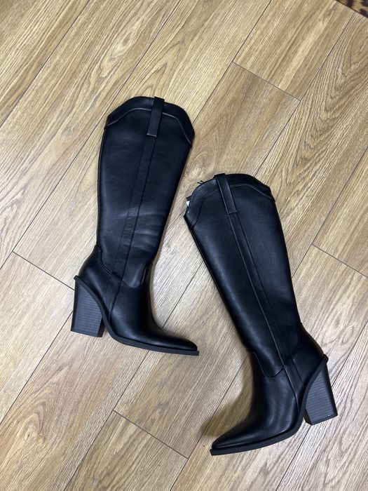 Нови дамски ботуши