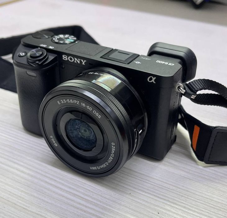 Фотоаппарат Sony Alpha a6400 Объектив: E 3.5–5.6 / "тех ломбард"