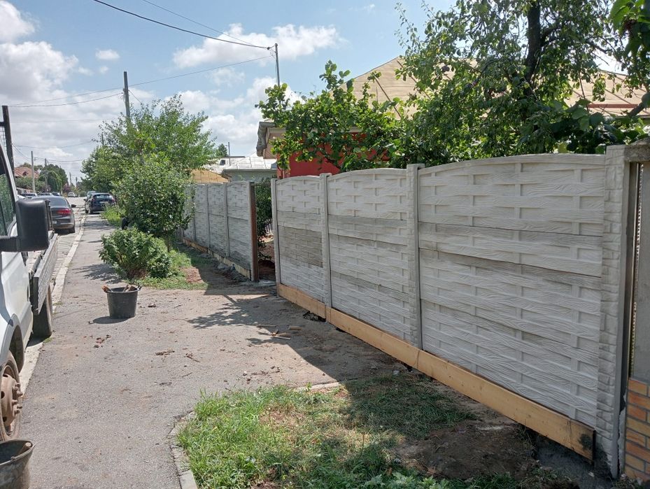 Gard din beton Plasa 4 stas